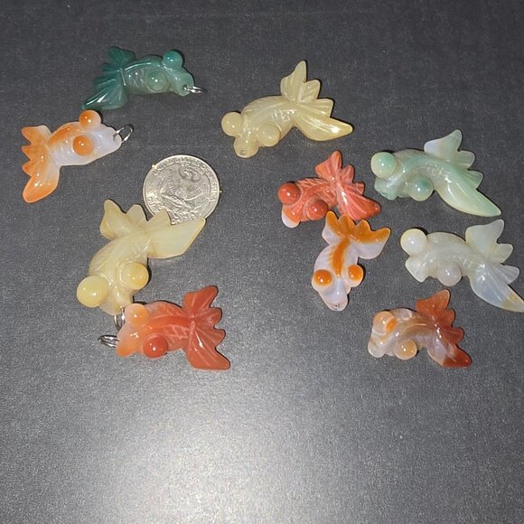 💖MYSTERY Box! Crystals, Beads, Vintage Jewelry & Cozy Pet Gifts! Surprises!💎🧶 - Picture 10 of 16